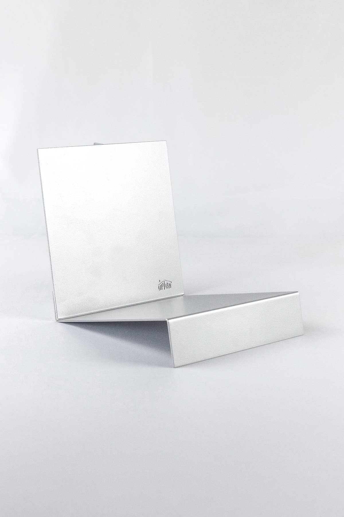 LP Stand - Silver · Upton