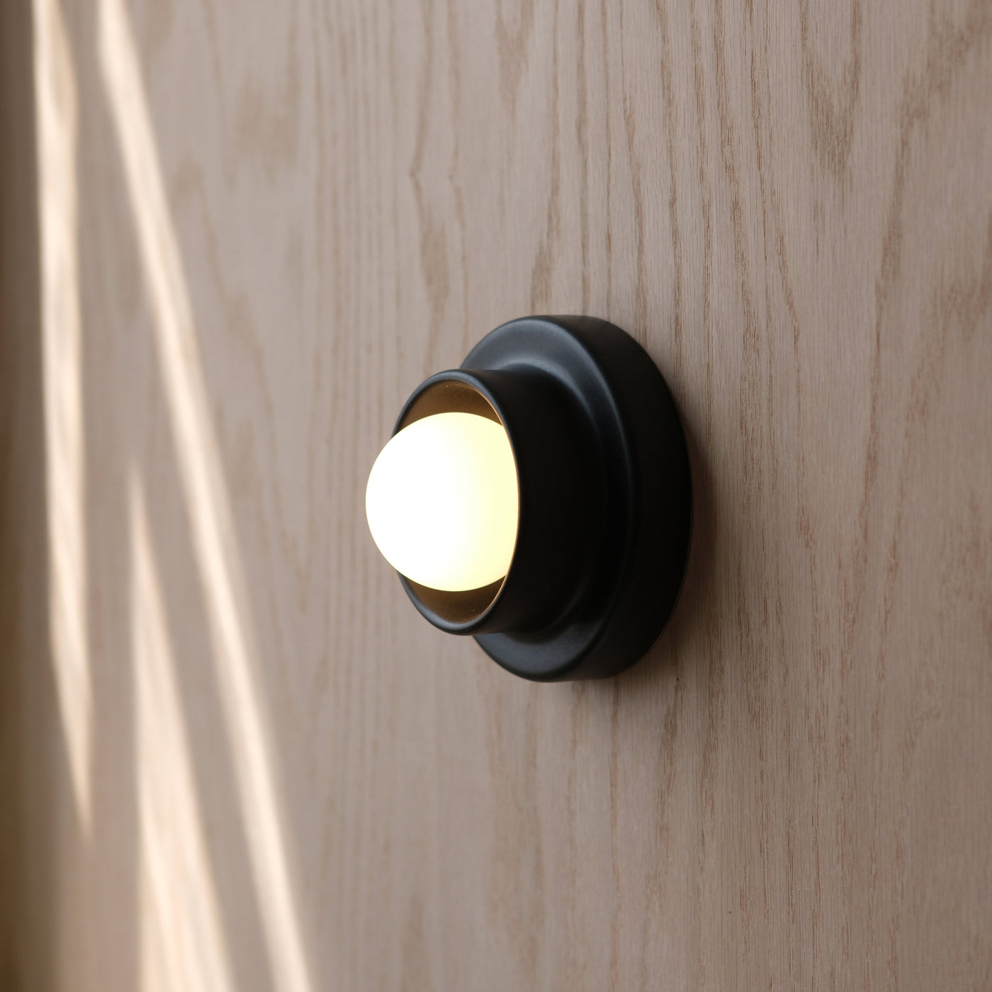 Q Sconce