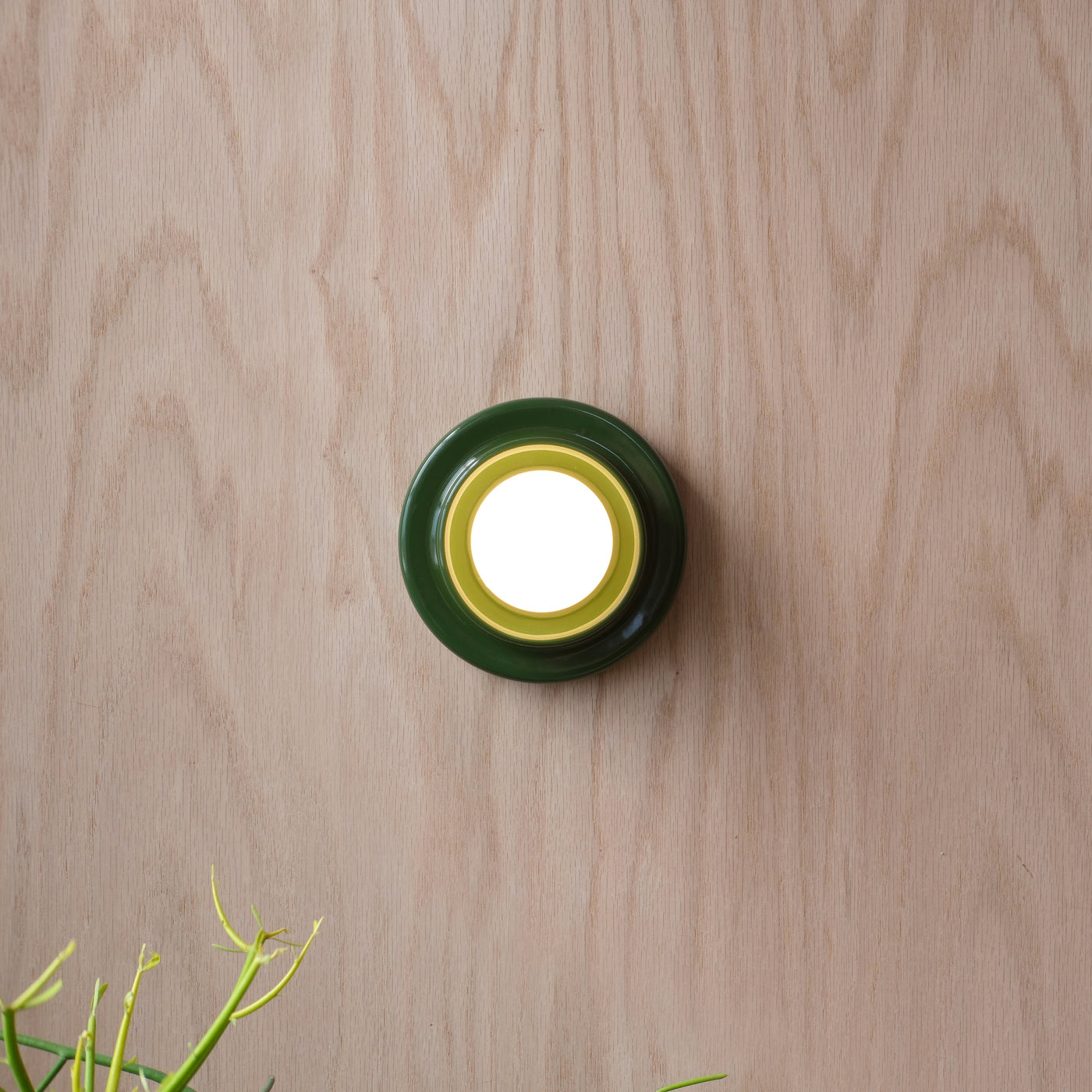Q Sconce