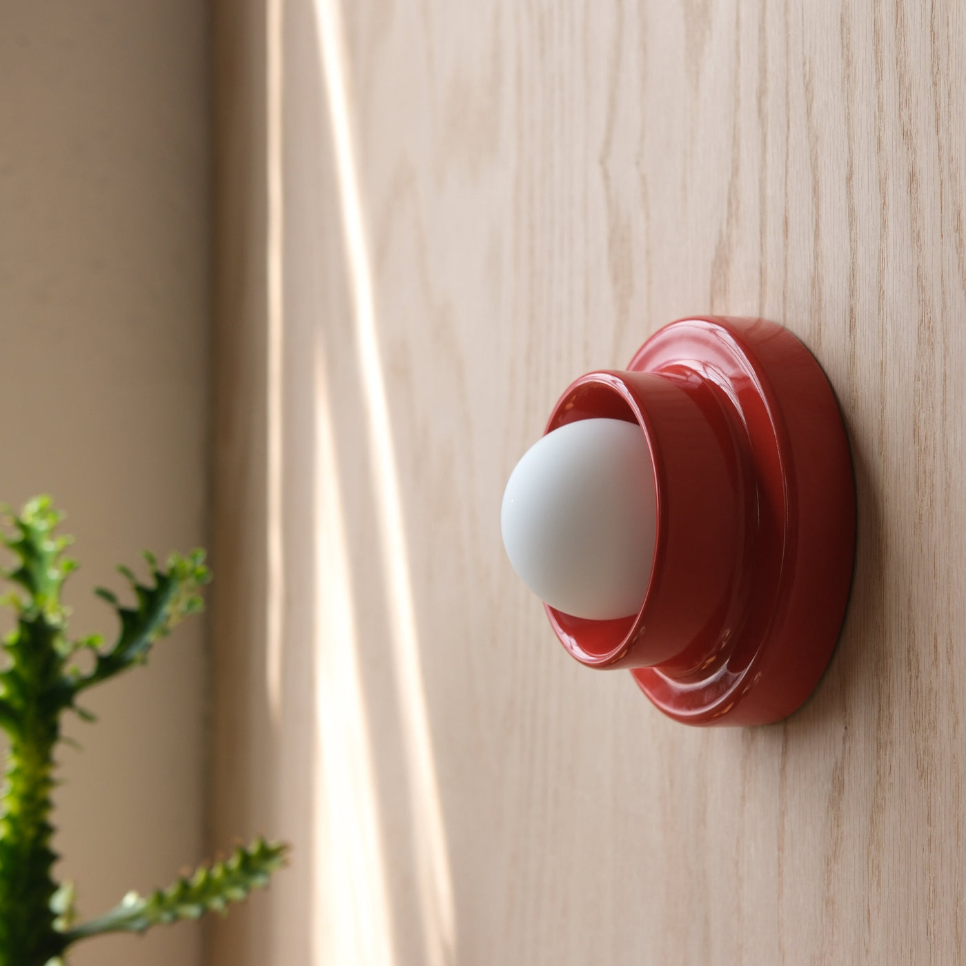 Q Sconce