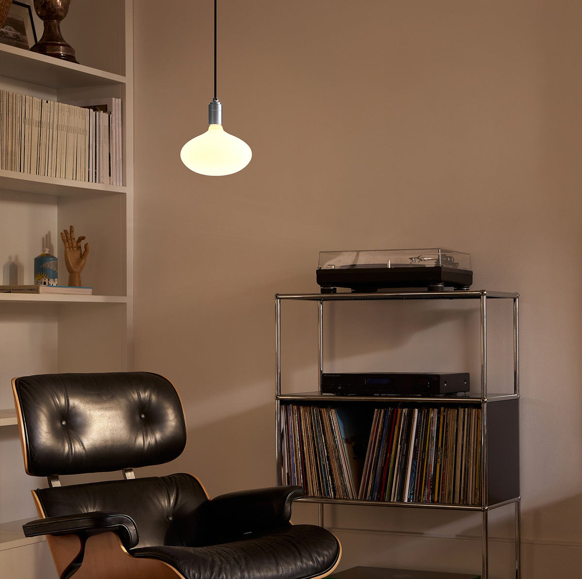 Oval II Plug-In Pendant in Stainless Steel