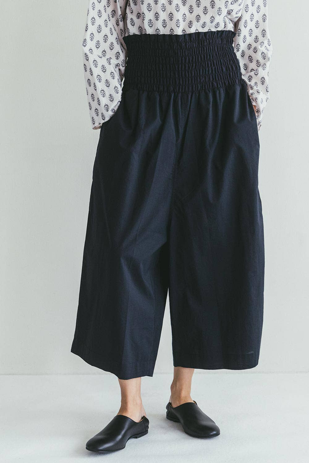 Fog Linen Work · Bipul Shirred-Waist Pants · Ink Navy | socius design in Rochester, MN
