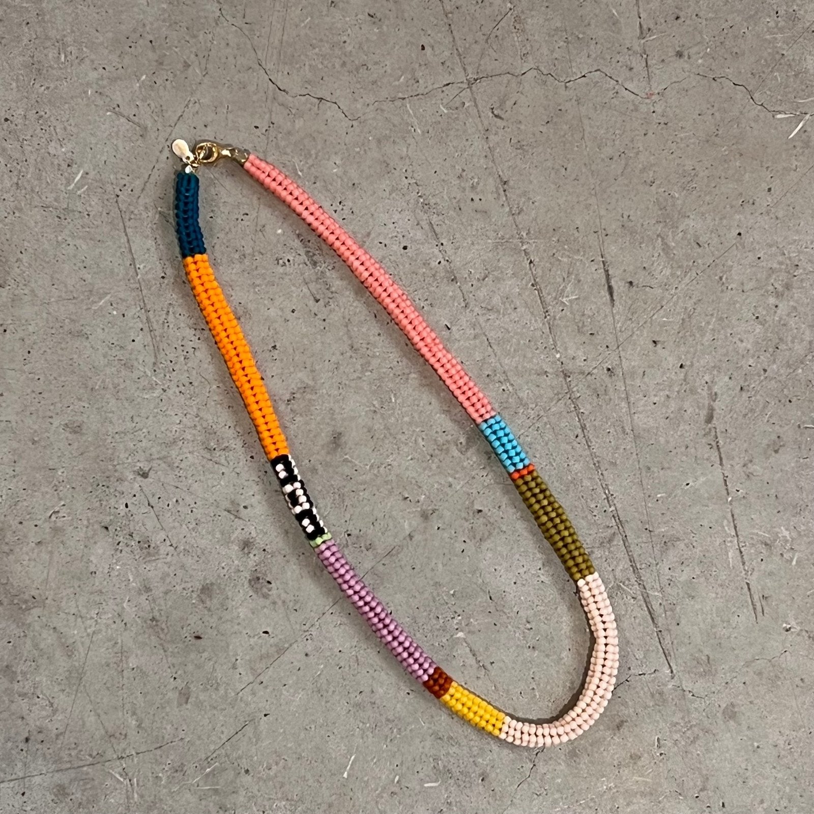 Kisiwa · Cuerda Choker | socius design in Rochester, MN