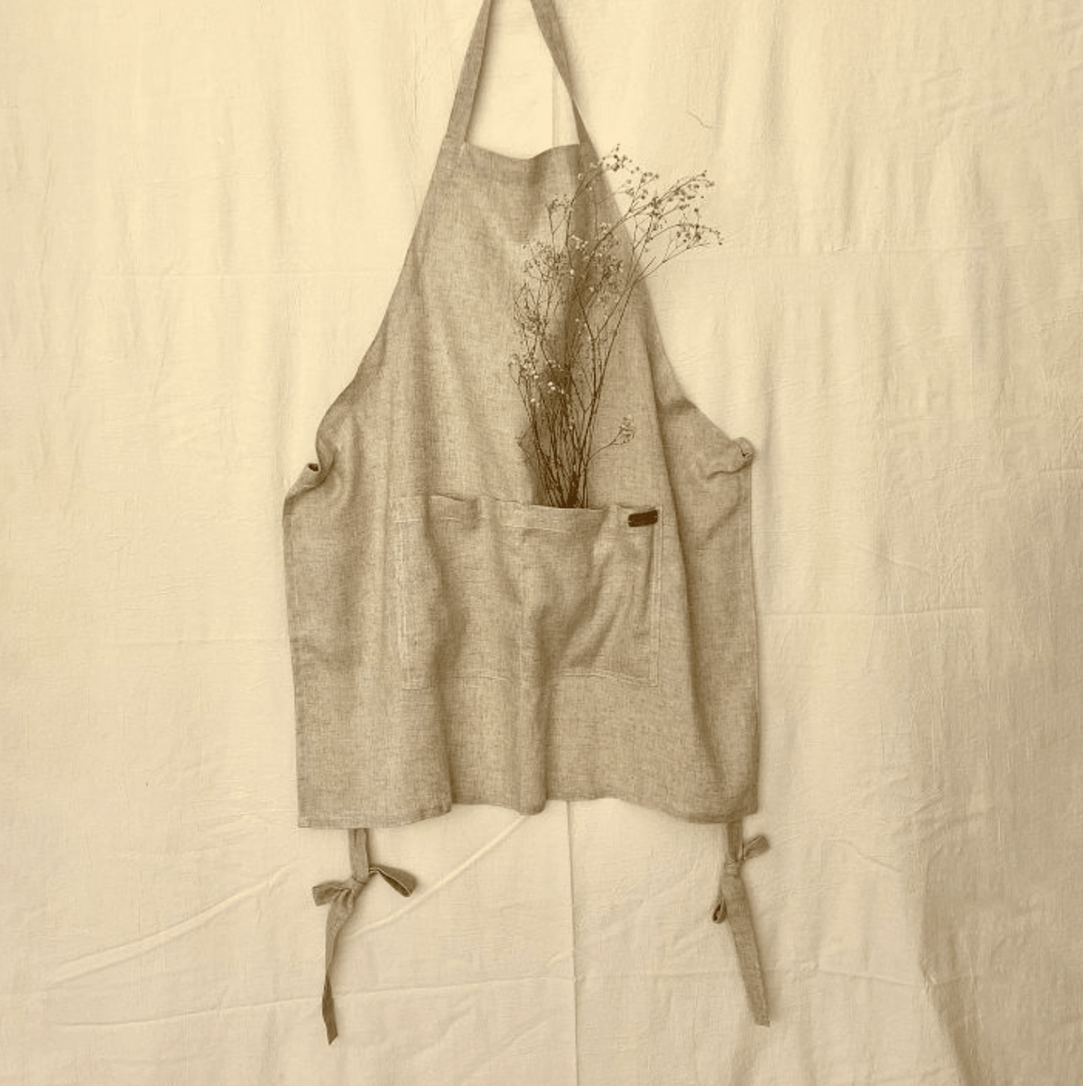 Tallo de Olivo · Lena Apron | socius design in Rochester, MN