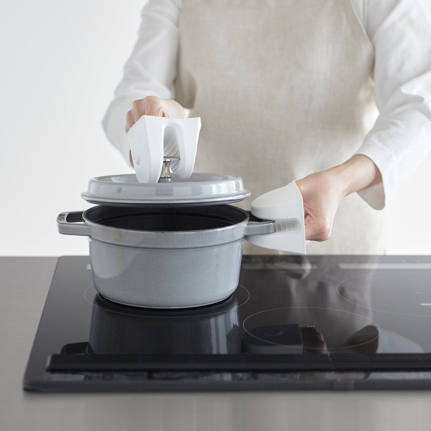 Yamazaki Home · Magnetic Pot Holders - Set of 2 - Silicone | socius design in Rochester, MN