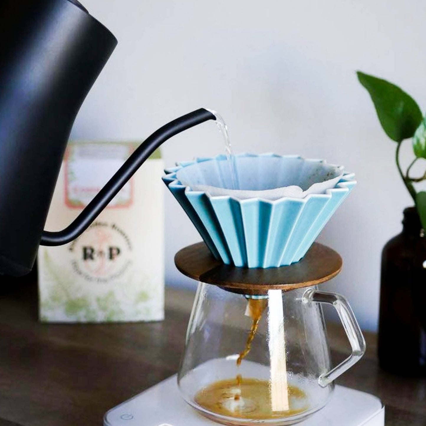 LOIS · Origami Dripper (1 - 4 cups) | socius design in Rochester, MN