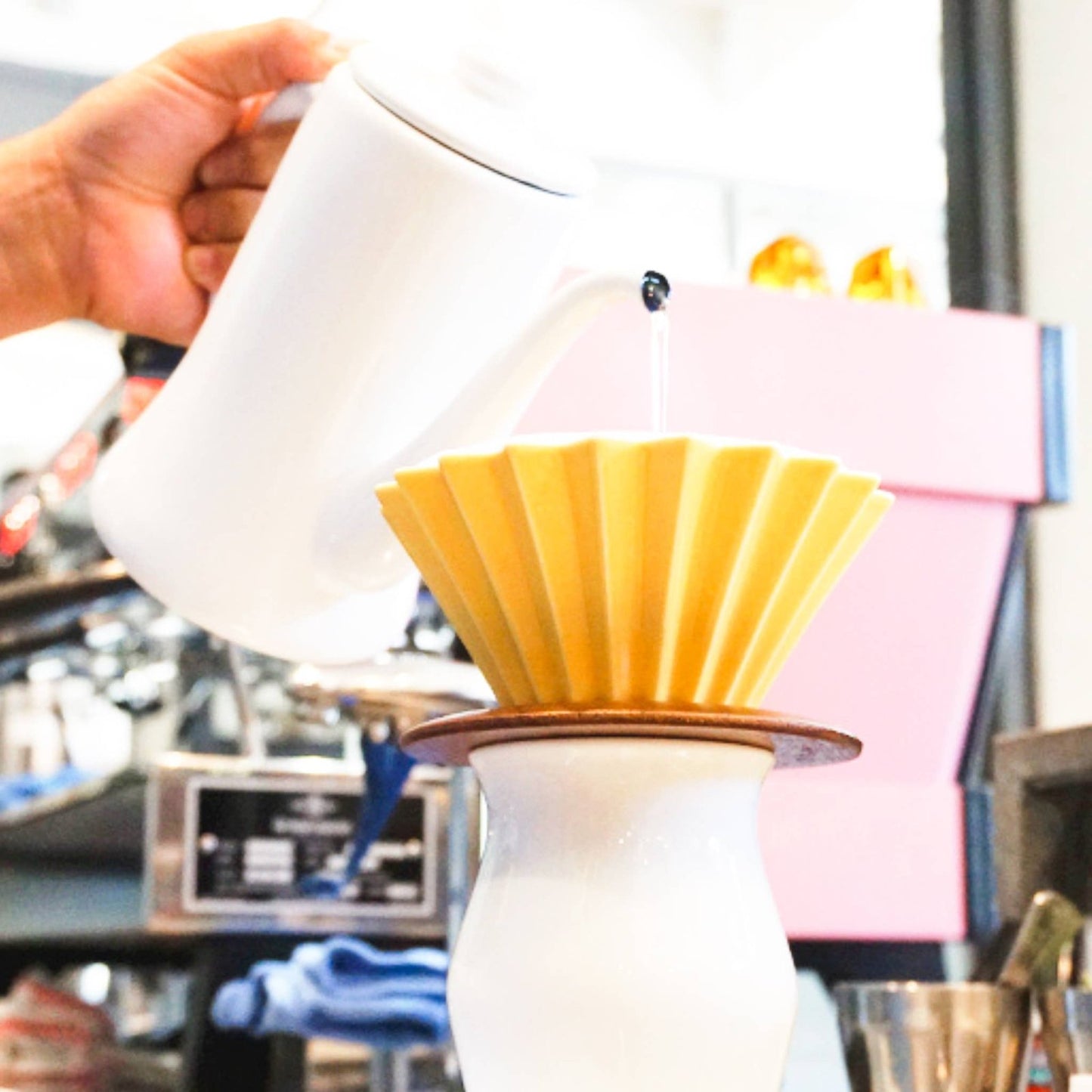 LOIS · Origami Dripper (1 - 4 cups) | socius design in Rochester, MN