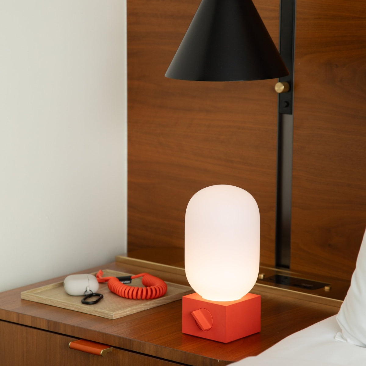 Native Union POP Light