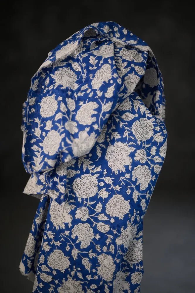 MERCHANT & MILLS · Posey Flower Hand Block - Printed Cotton | socius design in Rochester, MN