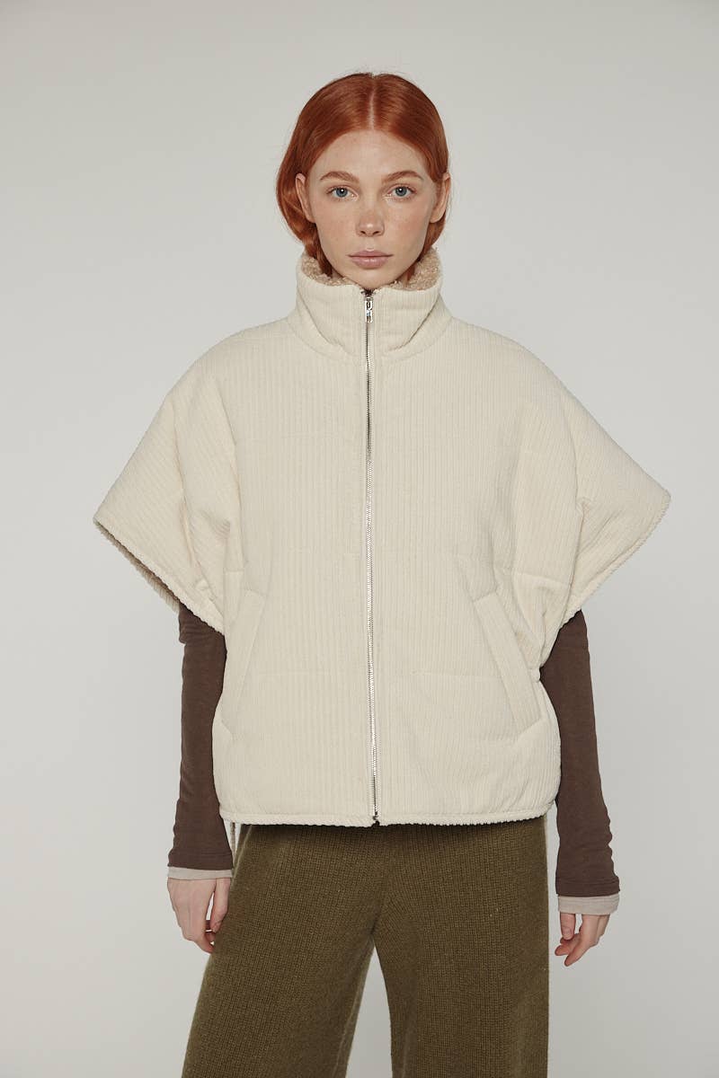 amente · Reversible High - Neck Vest | socius design in Rochester, MN