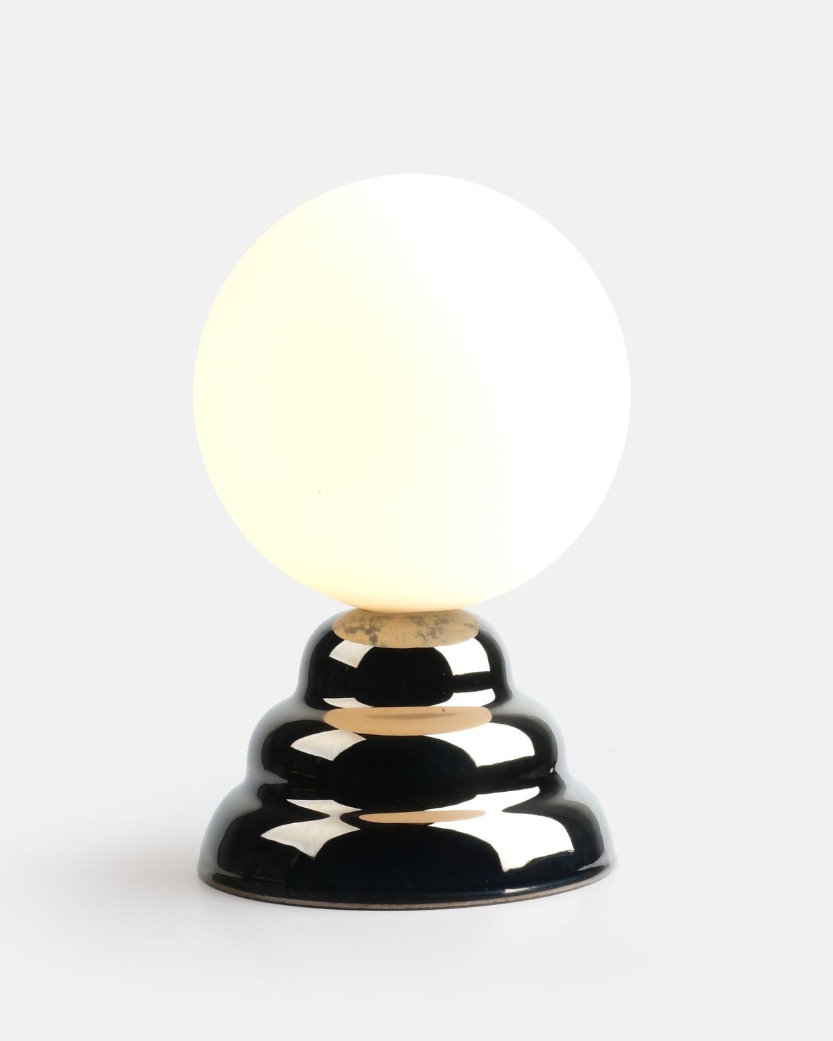 Misewell · Ripple III Table Lamp | socius design in Rochester, MN
