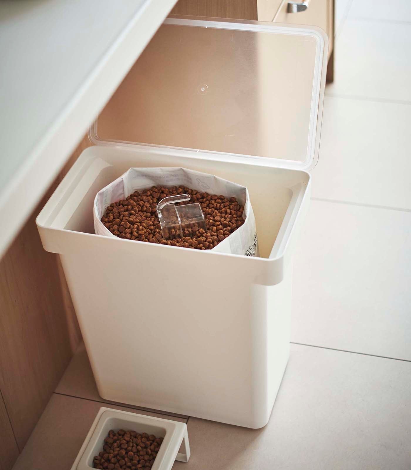 Yamazaki Home · Rolling Airtight Pet Food Container (25 lbs.) | socius design in Rochester, MN