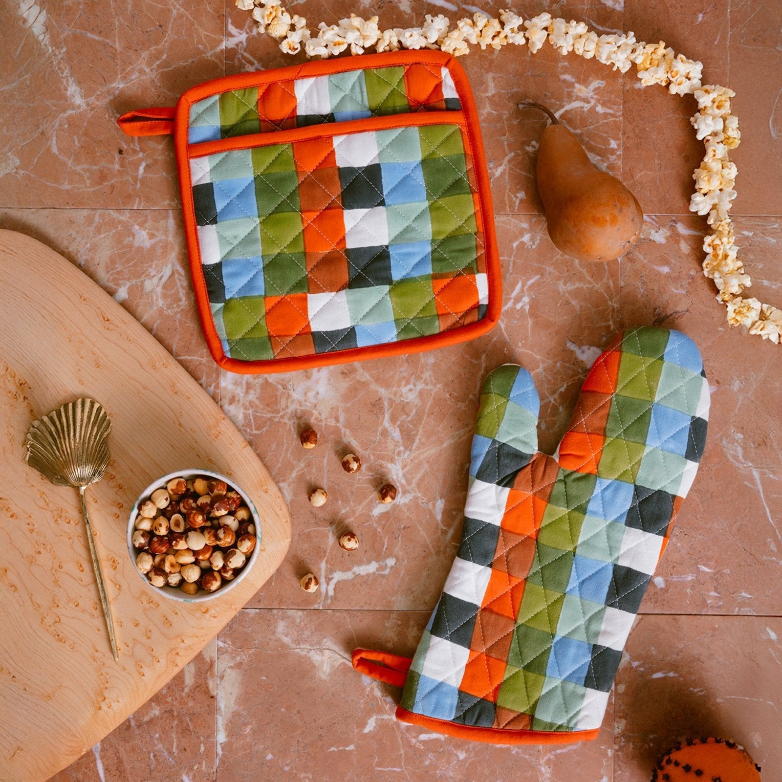 Block Shop · Split Bars Oven Mitt | socius design in Rochester, MN