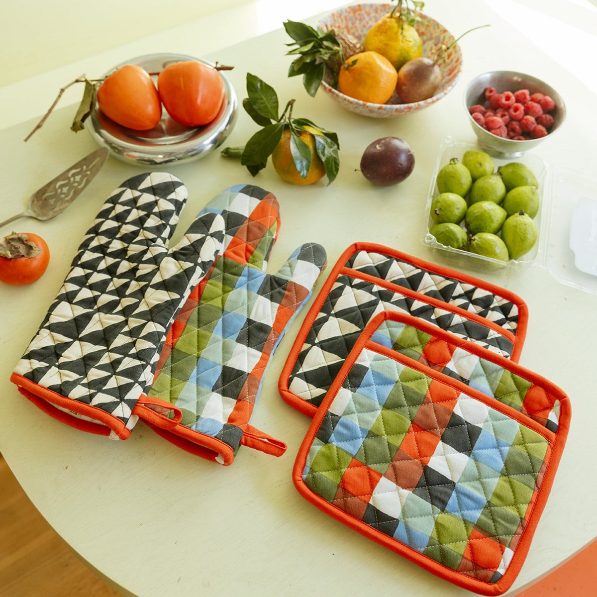 Block Shop · Split Bars Oven Mitt | socius design in Rochester, MN