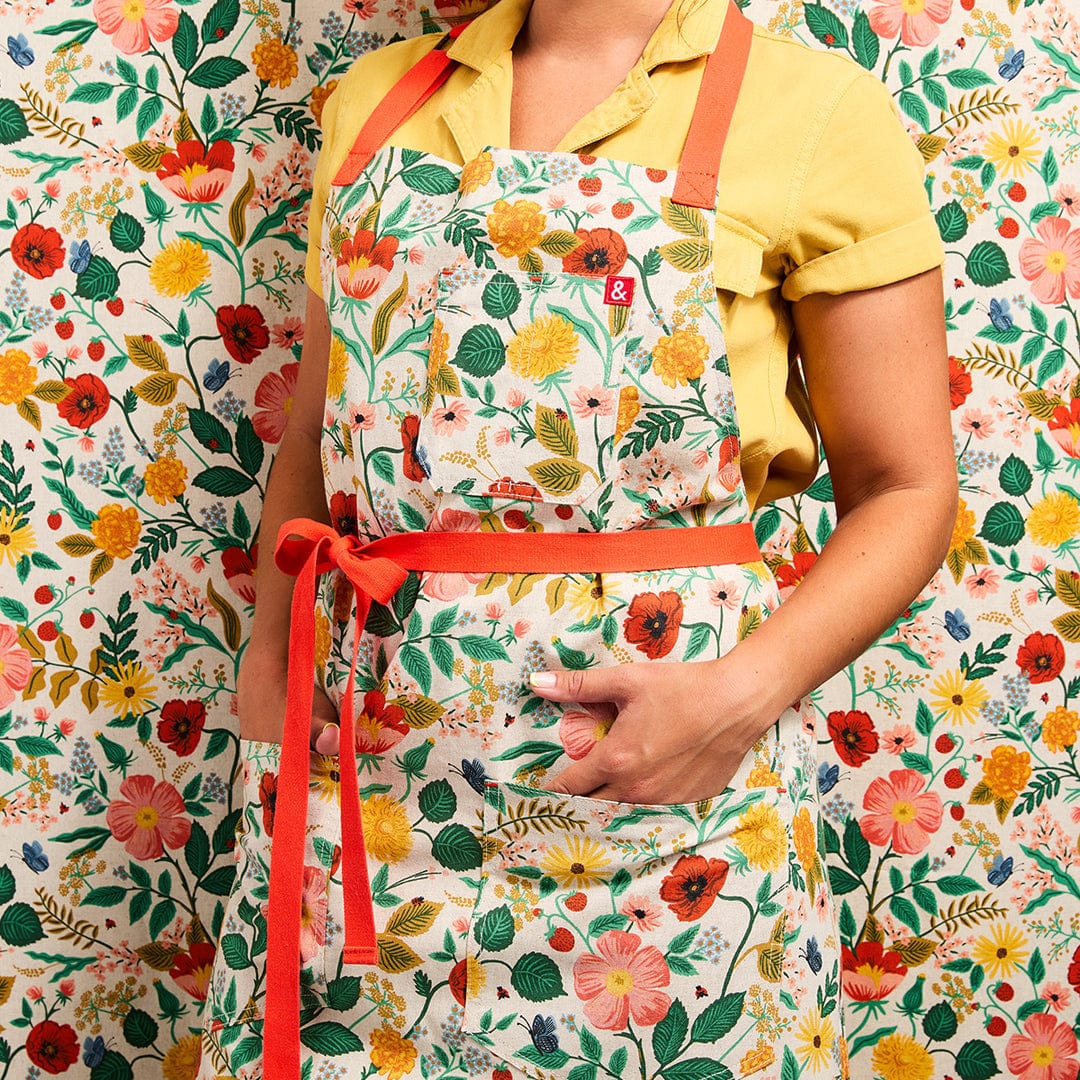 Hedley & Bennett · The Essential Apron - Rifle Paper Co. Poppy Fields | socius design in Rochester, MN