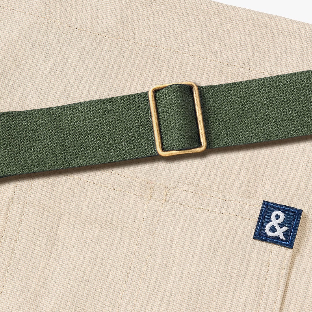 Hedley & Bennett · The Essential Apron - Sage White | socius design in Rochester, MN