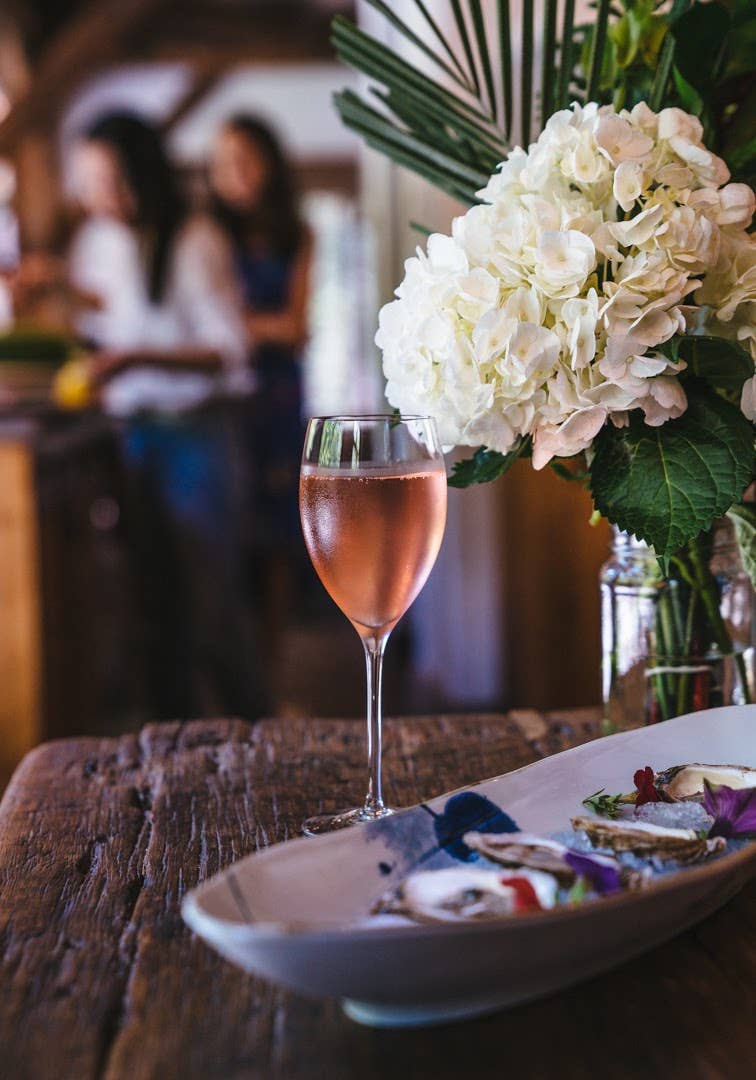 TÖST Beverages · TÖST ROSÉ · Non - Alcoholic Refresher | socius design in Rochester, MN