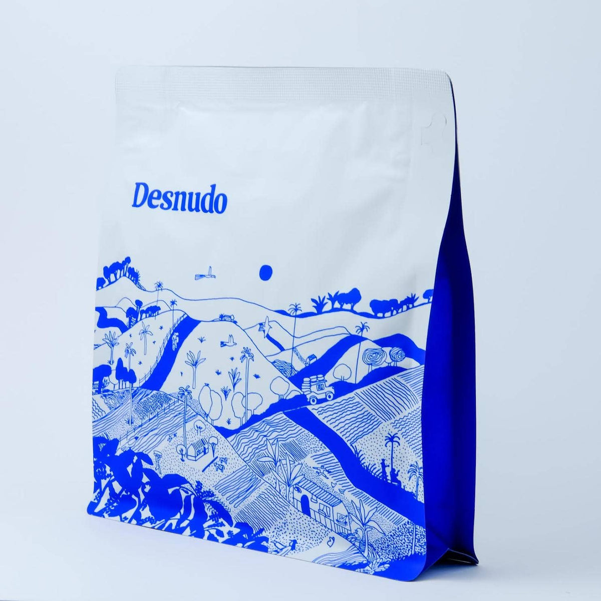 Desnudo Coffee · Traditional Coffee · Whole Bean 9 oz | socius design in Rochester, MN