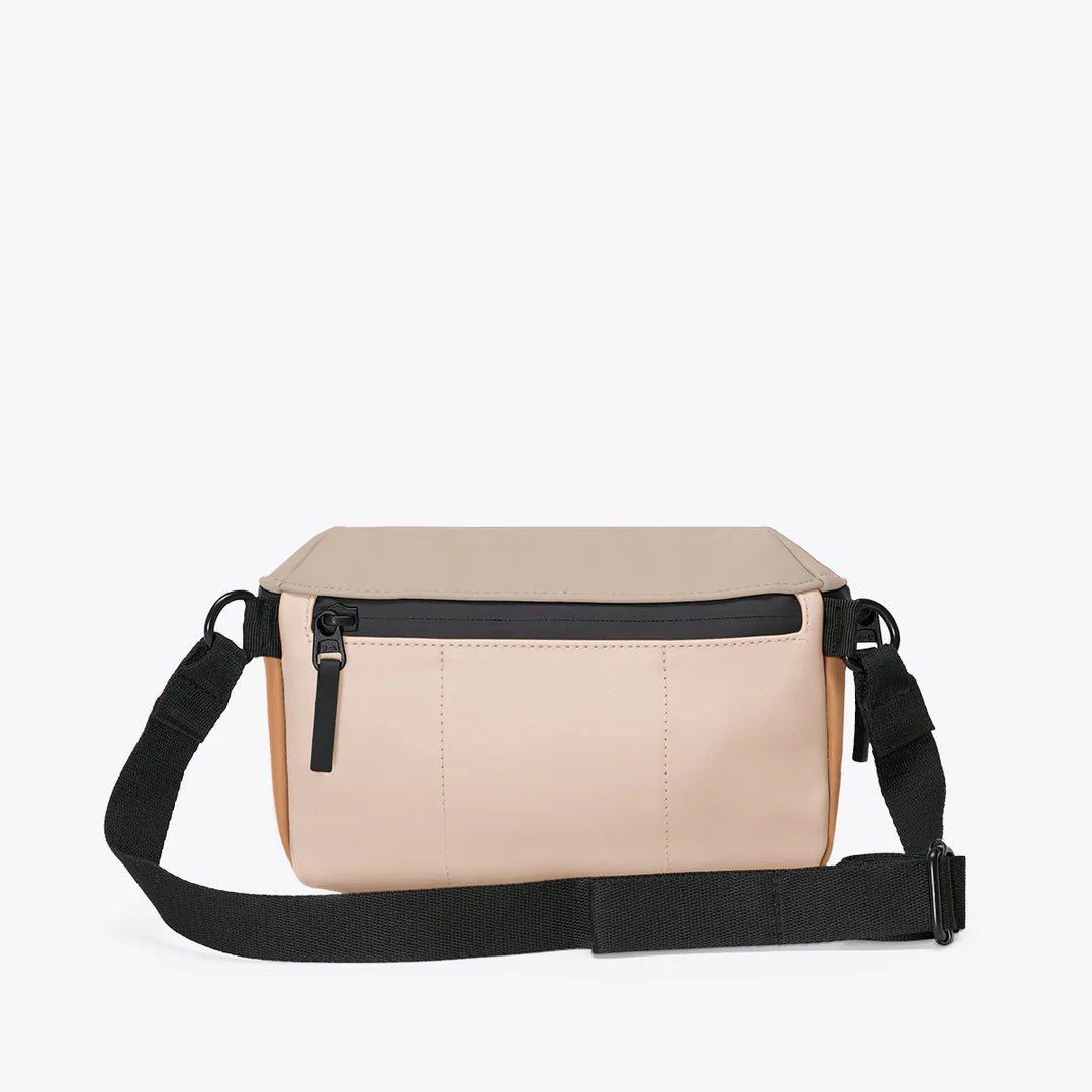 Ucon Acrobatics · Ucon Acrobatics · Jona Medium Bag · Nude Clay | socius design in Rochester, MN
