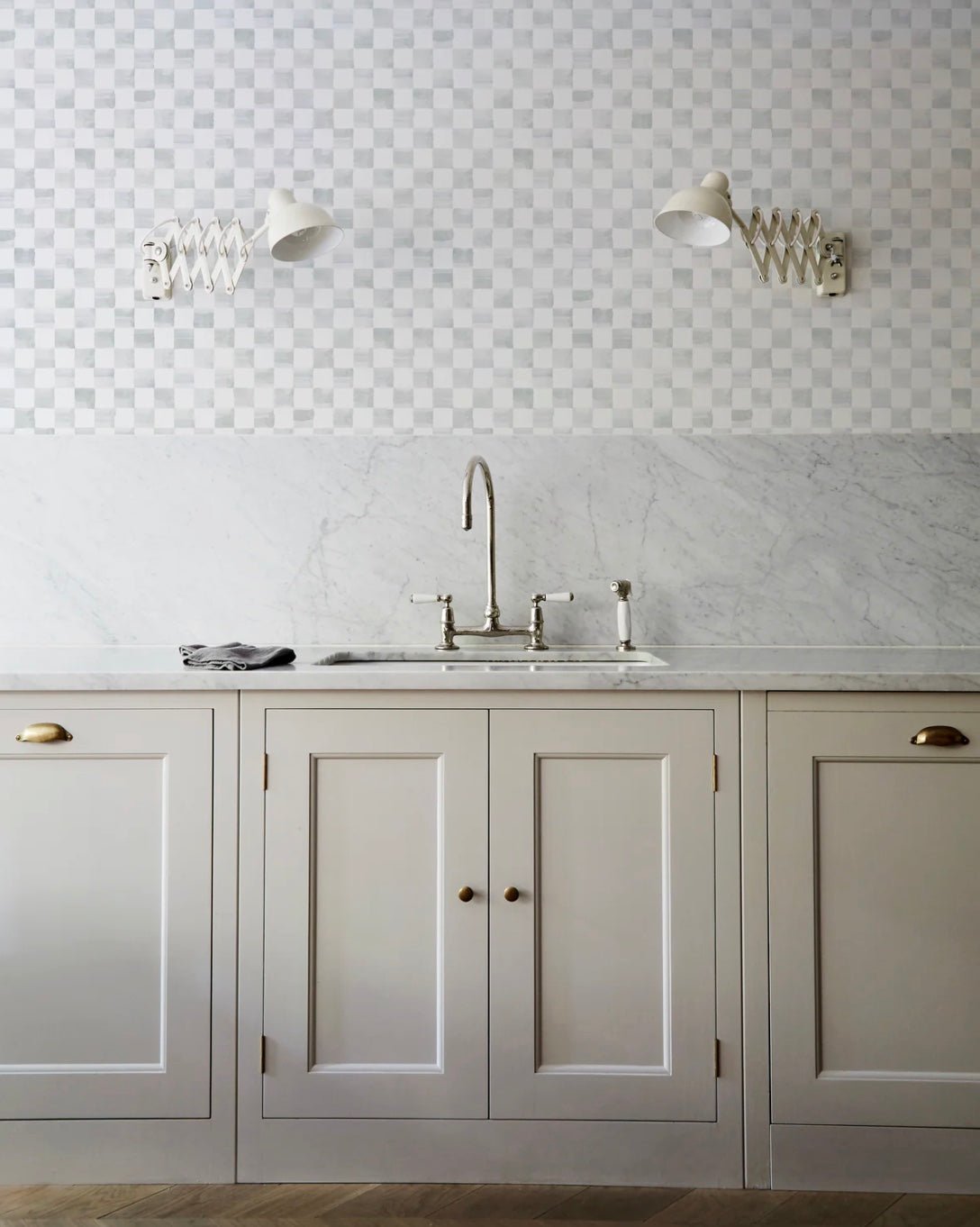 Watercolor Squares in Mist - kitchen (Mist)